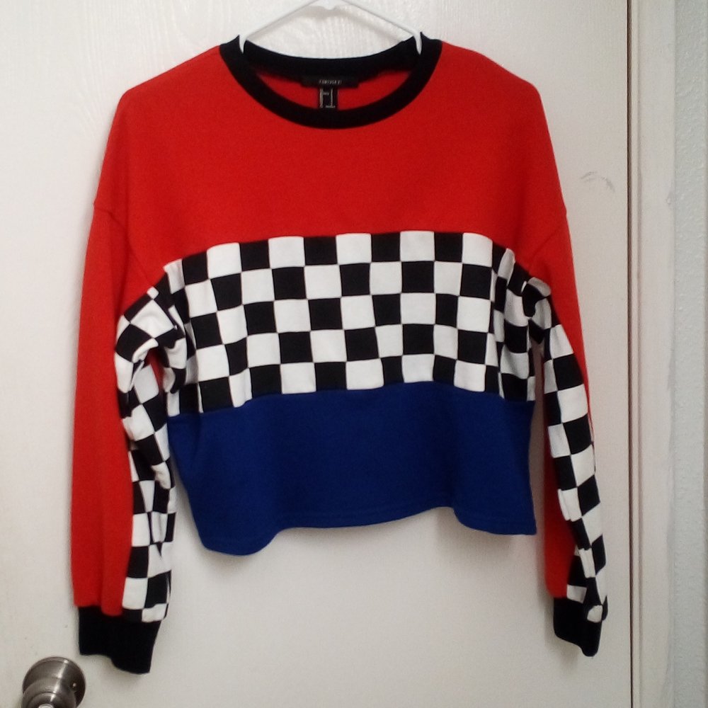 Cropped Long Sleeve Tee